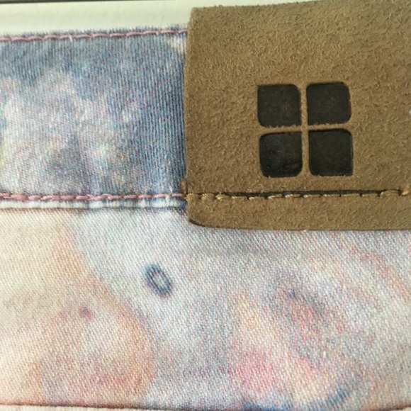 HP! Insight Marbelized Skinny Jeans - Picture 4 of 8